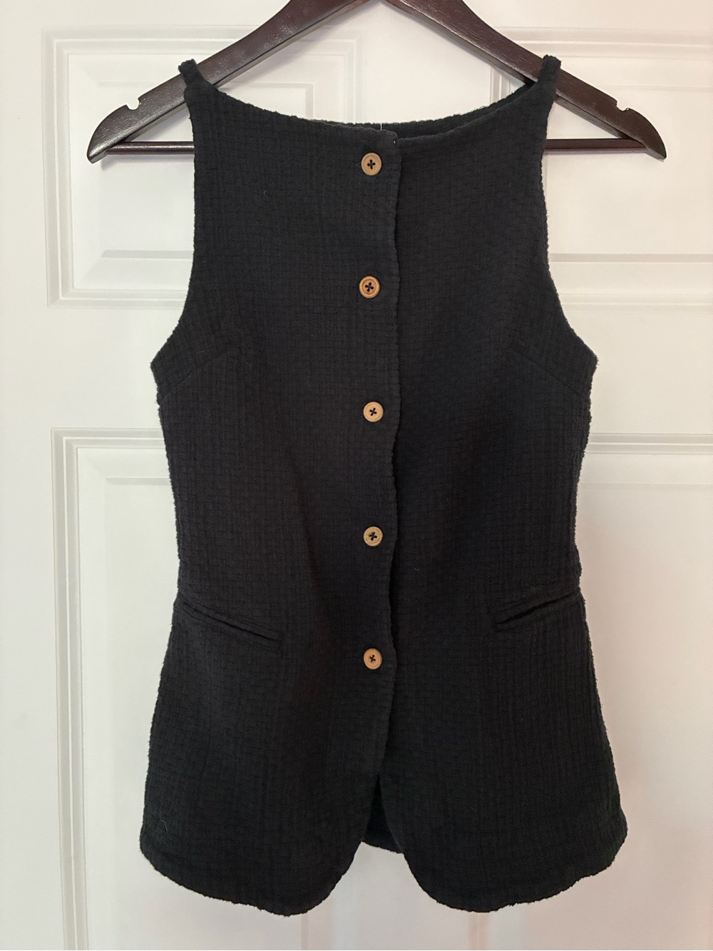 Free People Free-est  Black Textured Button-Front Sleeveless Vest